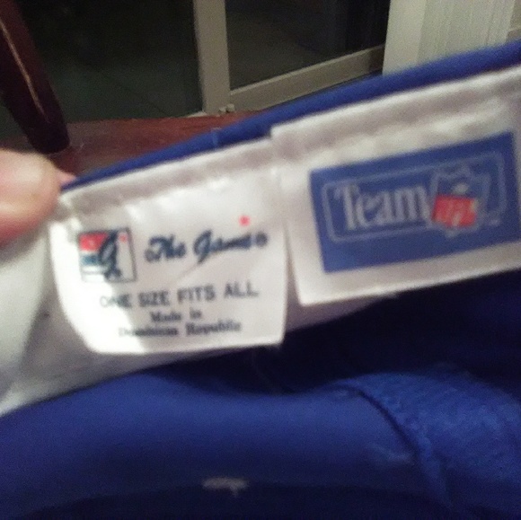 NFL Lions hat - Picture 2 of 2